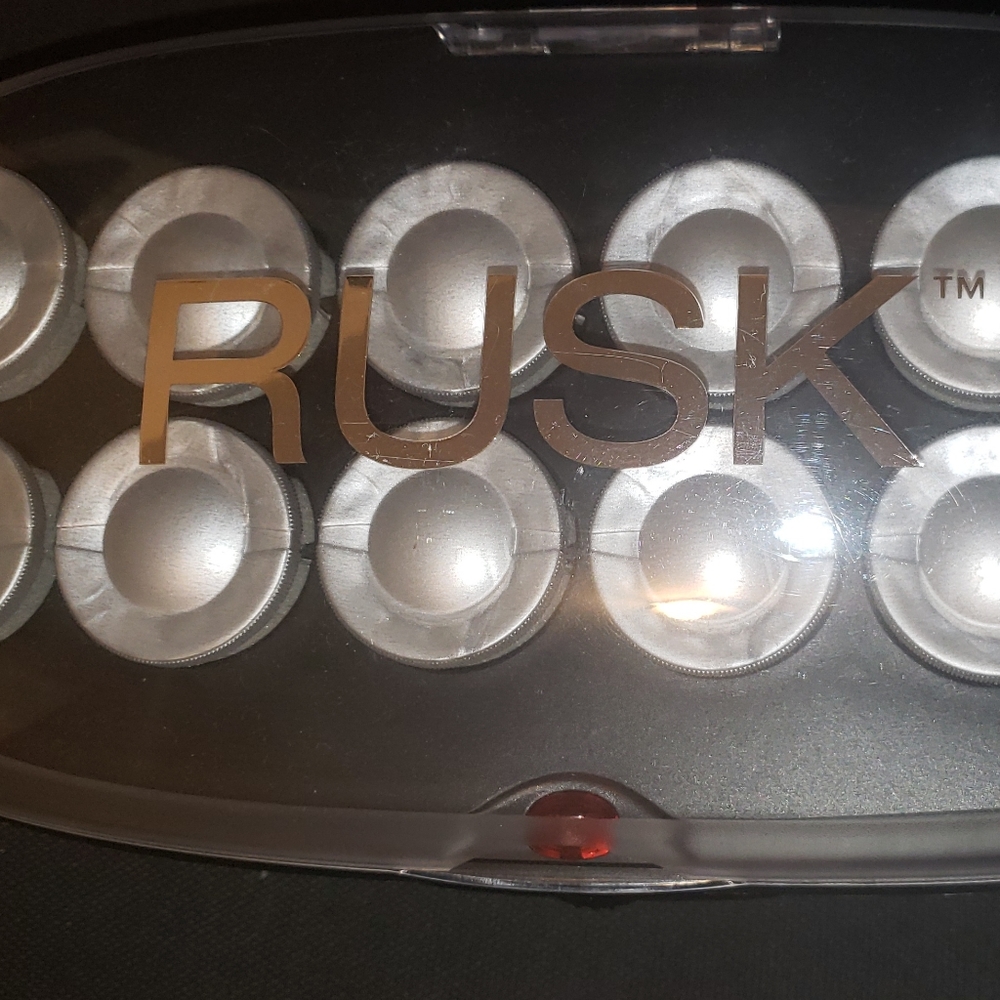 RUSK HAIRSETTER/ HOT ROLLER/ CURLER